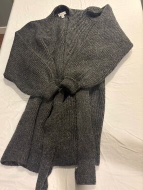Cozy Gray Open-Front Women’s Sweater Cardigan